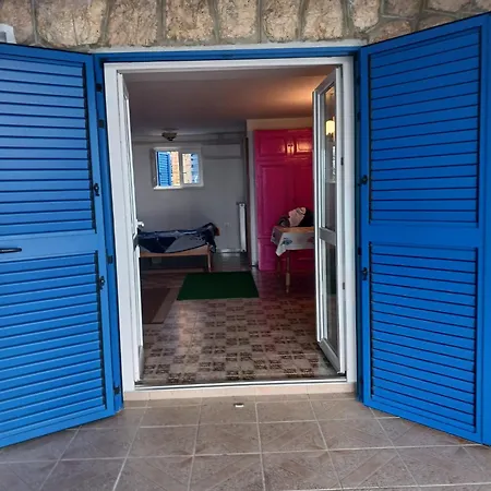 Laurem * Novi Vinodolski