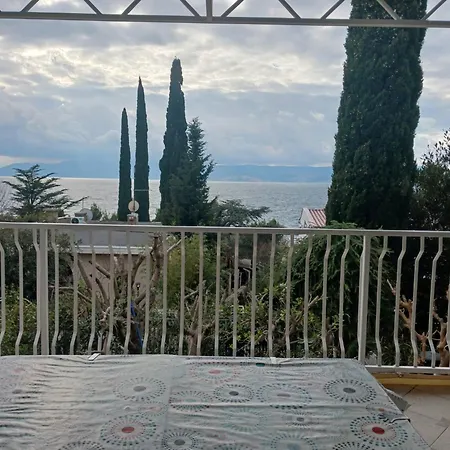 Laurem * Novi Vinodolski