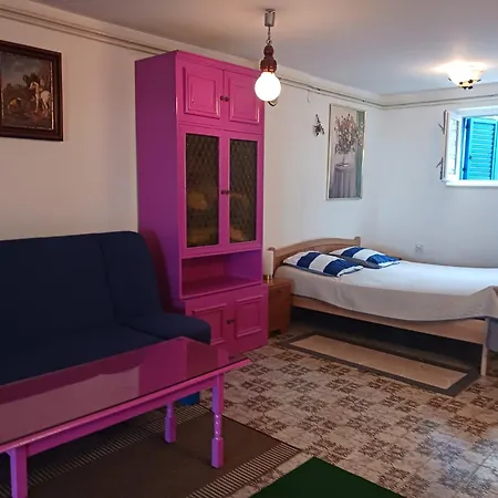 Laurem Apartament Novi Vinodolski