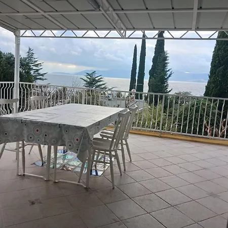 Apartament Laurem Novi Vinodolski